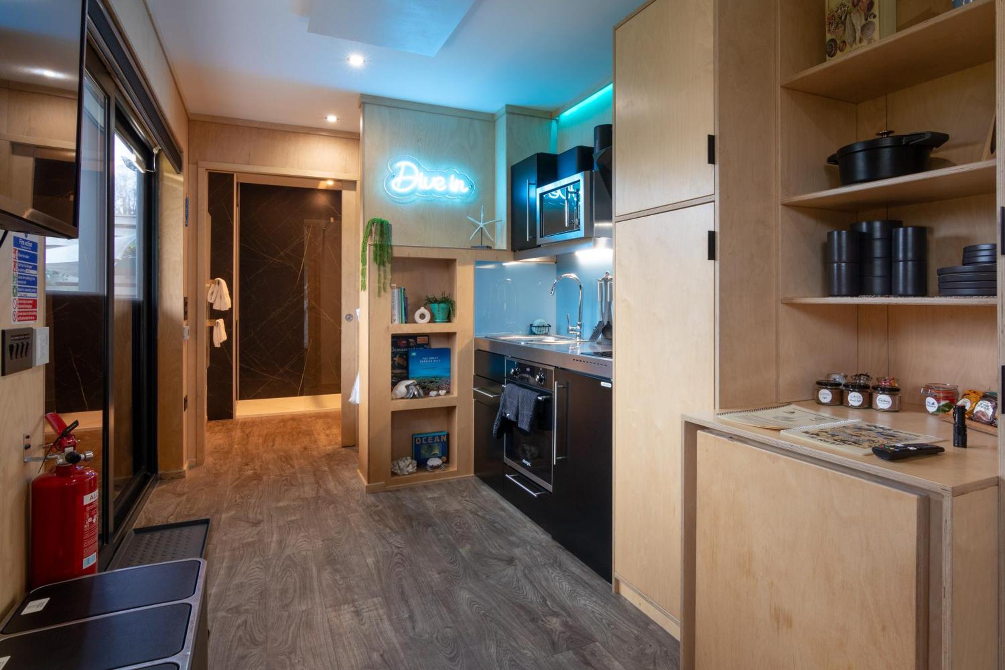 The Reef - Unique Hot Tub Cabin In Millport Extérieur photo